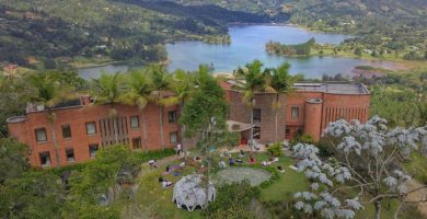 Mansión Montaña Sagrada